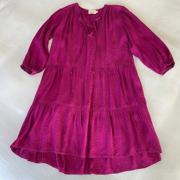 Nation LTD Liza 3/4 Sleeve Tiered Dress in Berry Cheetah Jacquard Sateen, Small - Picture 4 of 9